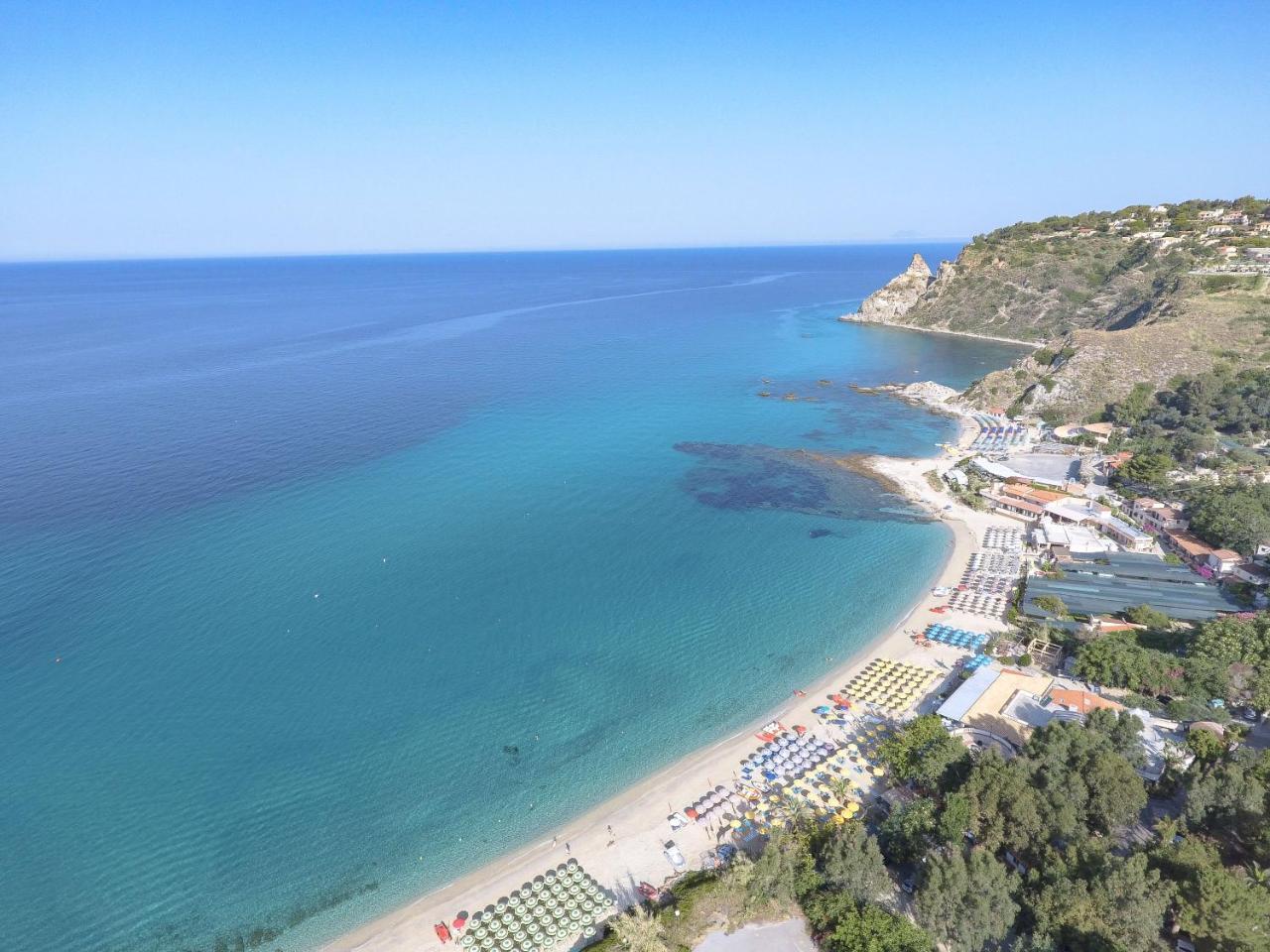 Hotel Residence Costa Azzurra Capo Vaticano Exterior photo